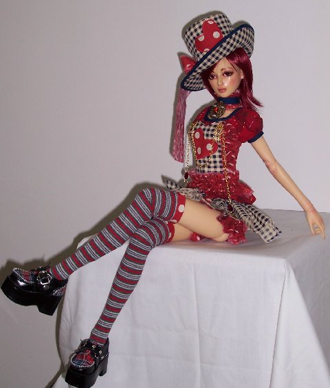 Valentine-outfit-for-Implidoll